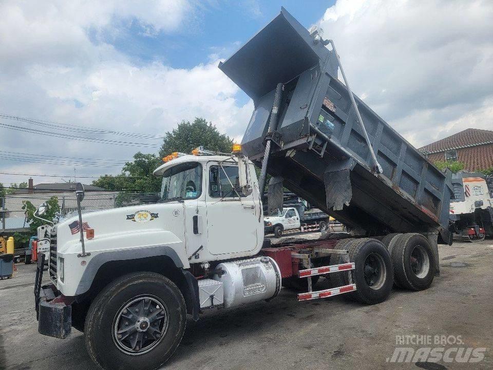 Mack RD 690 SX Damperli kamyonlar