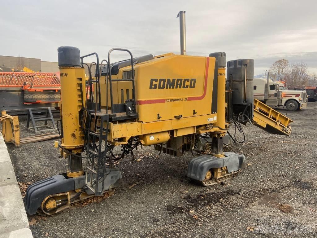 Gomaco Commander III Beton sericiler