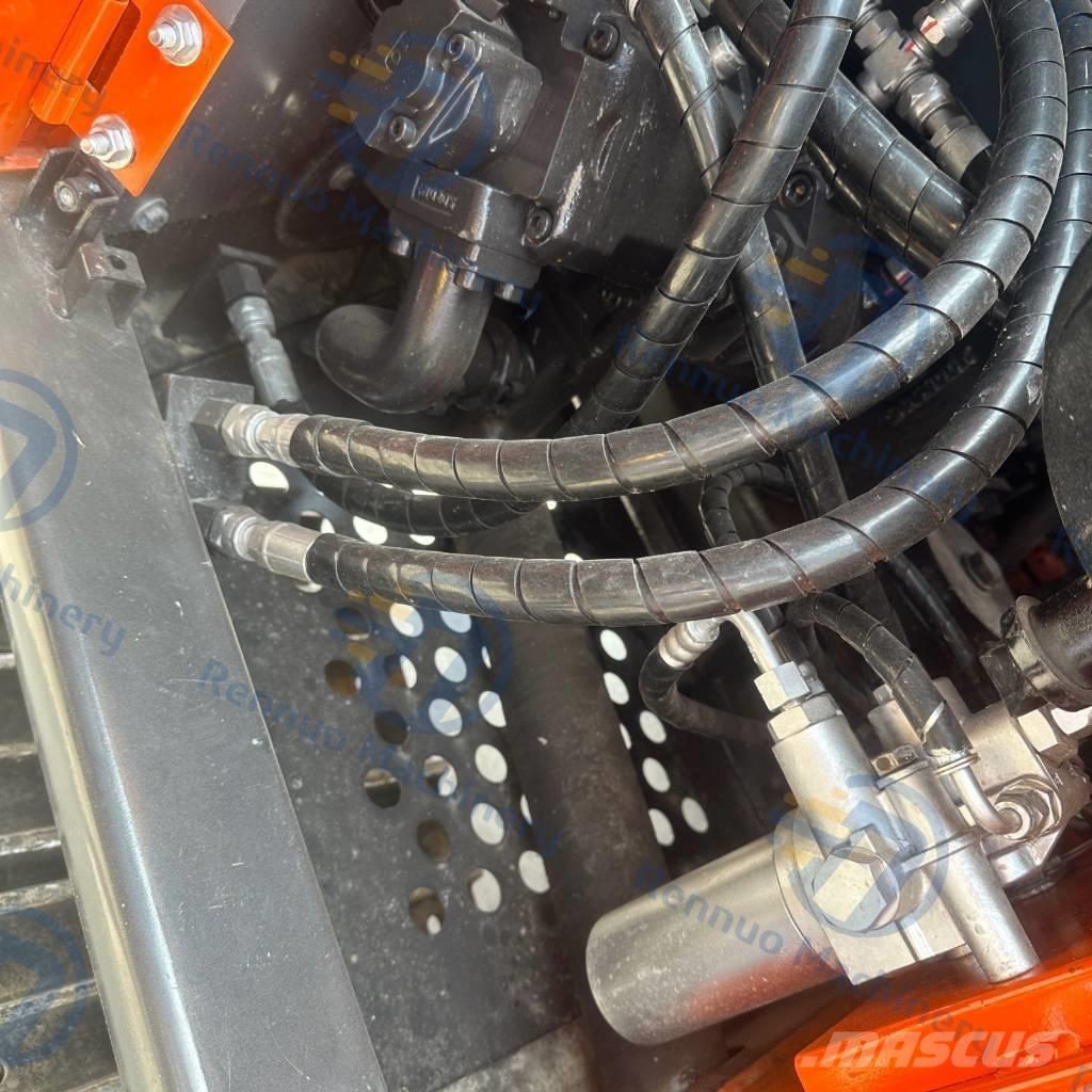 Hitachi ZX70 Paletli ekskavatörler
