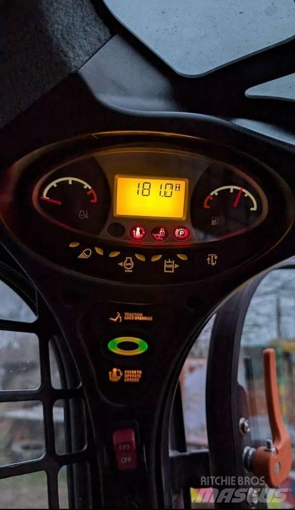 Bobcat T 450 Skid steer loderler