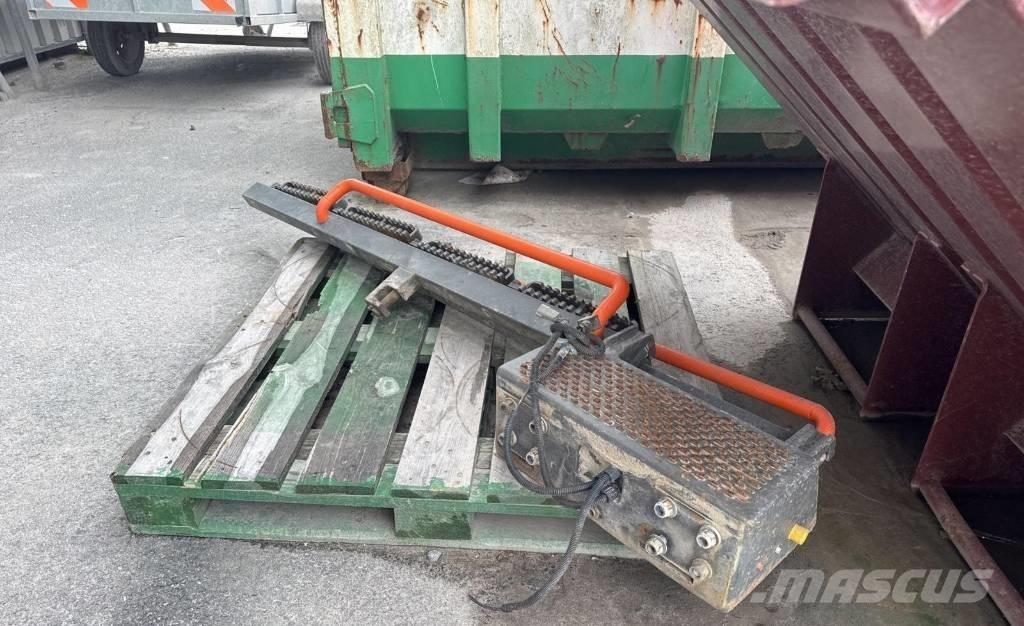 Volvo EC 750 EL Paletli ekskavatörler