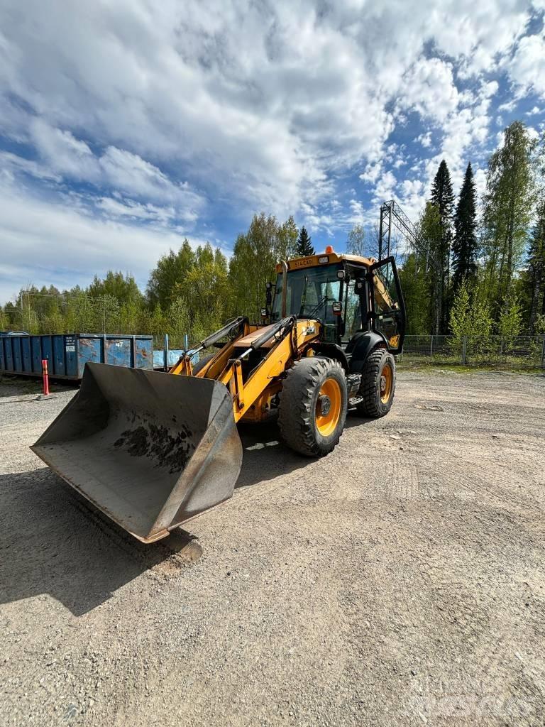 JCB 4 CX Kazıcı yükleyiciler - beko loder