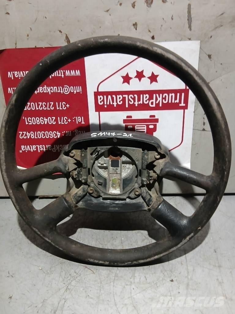 Scania 124   1411436 Kabinler