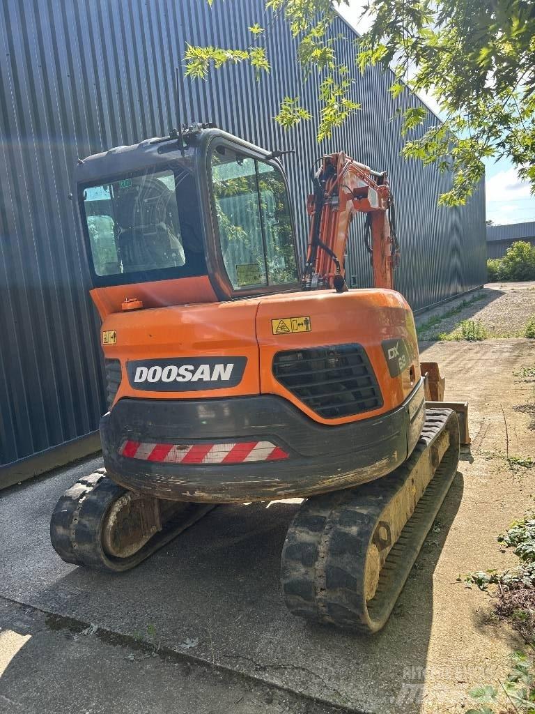 Doosan DX 63-3 Mini ekskavatörler, 7 tona dek