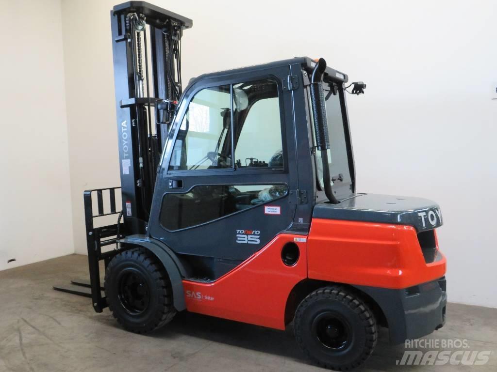 Toyota 8 FDJF 35 Dizel forkliftler