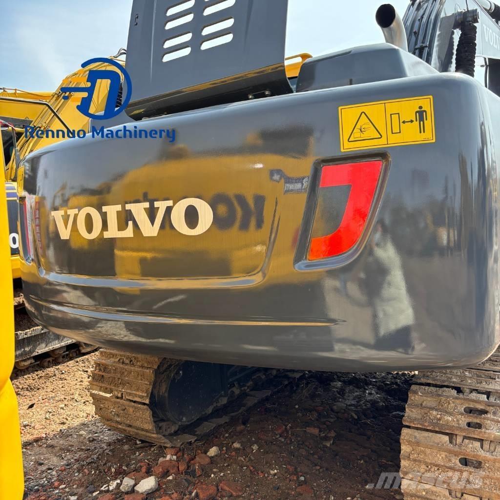 Volvo EC 220 D Paletli ekskavatörler