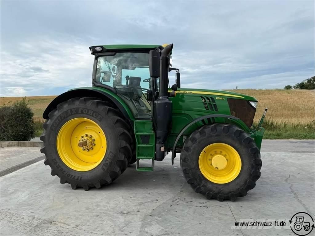 John Deere 6215R Traktörler