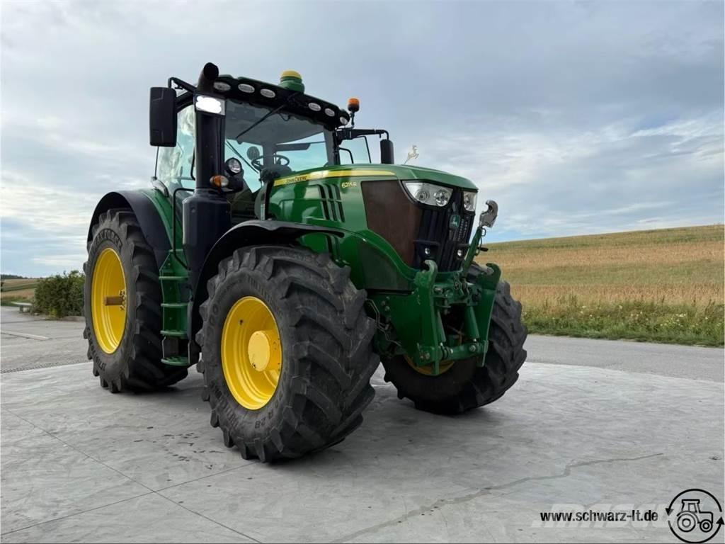 John Deere 6215R Traktörler