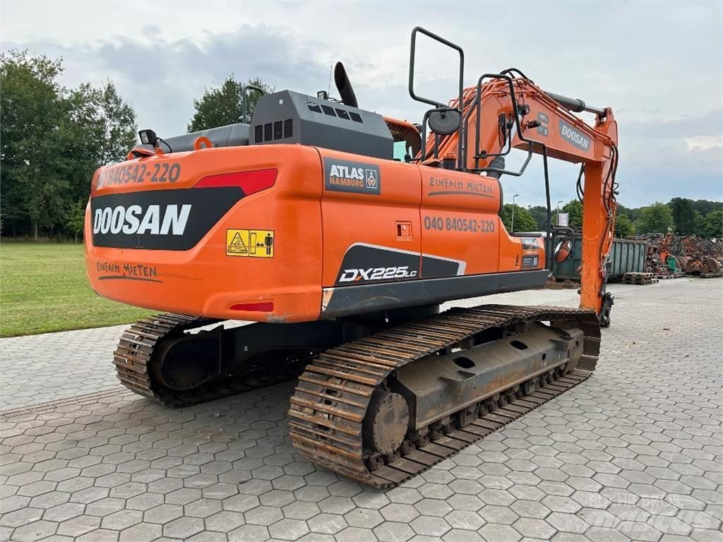 Doosan DX225LC-5 Paletli ekskavatörler