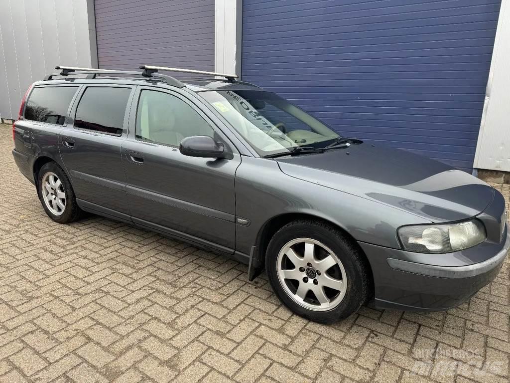 Volvo V70 V70 Otomobiller