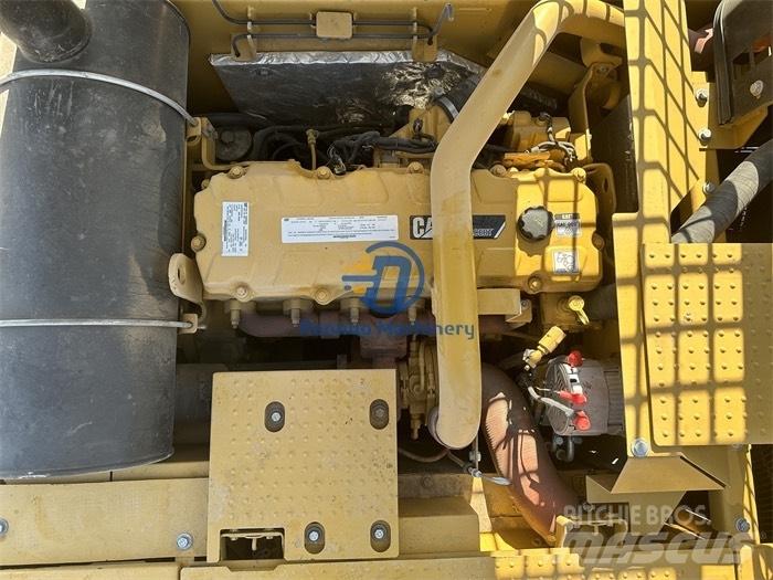 CAT 336 D Paletli ekskavatörler