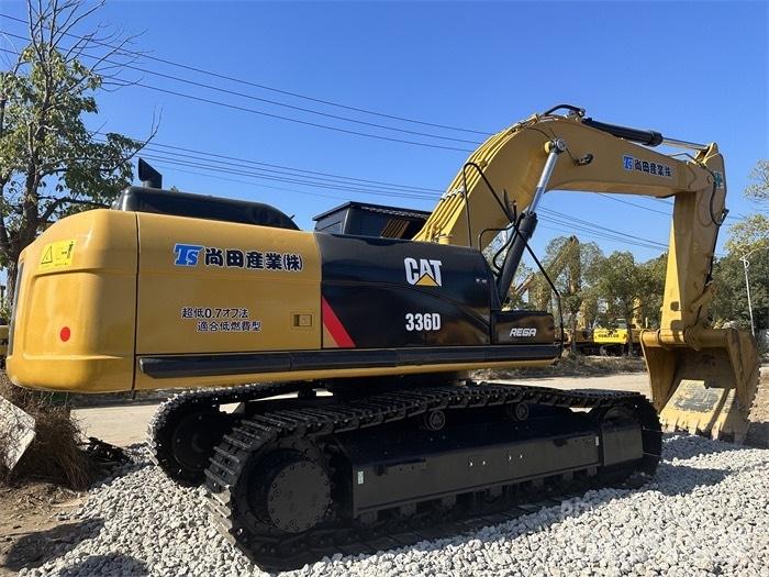 CAT 336 D Paletli ekskavatörler