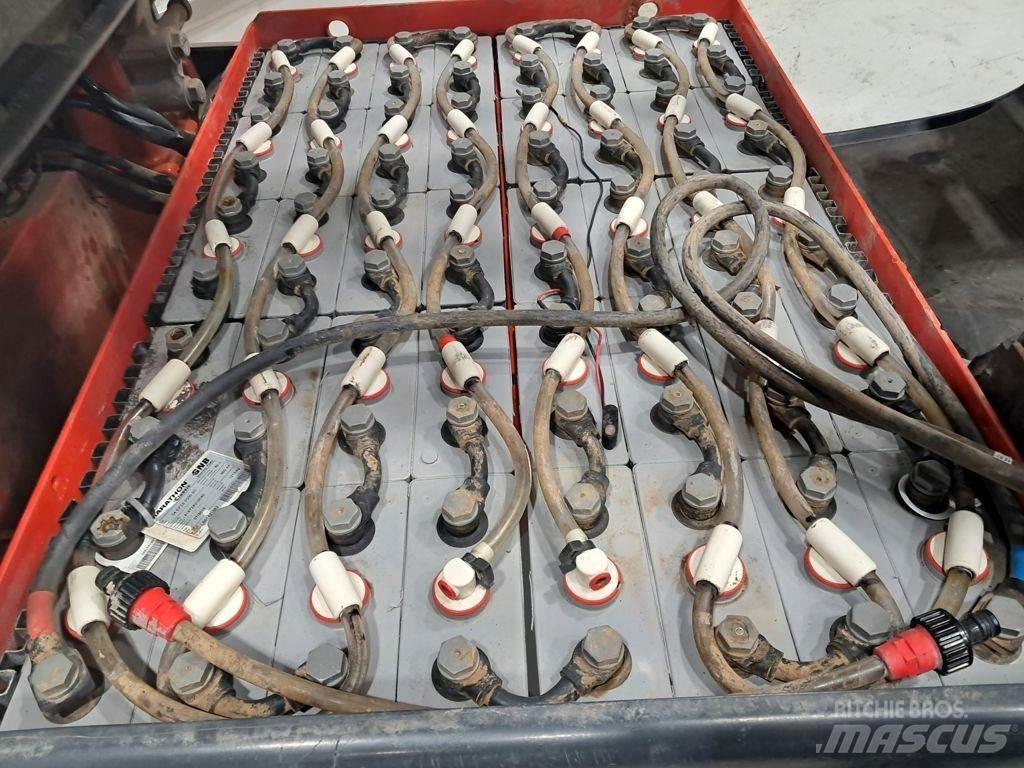 Linde E30-01 Elektrikli forkliftler