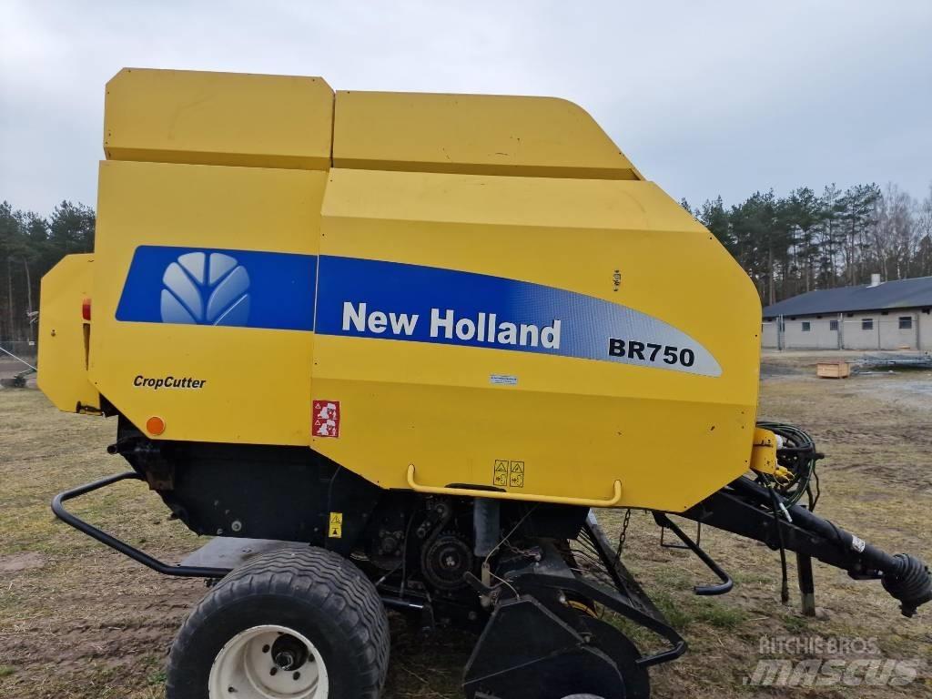 New Holland BR 750 Rulo balya makinalari