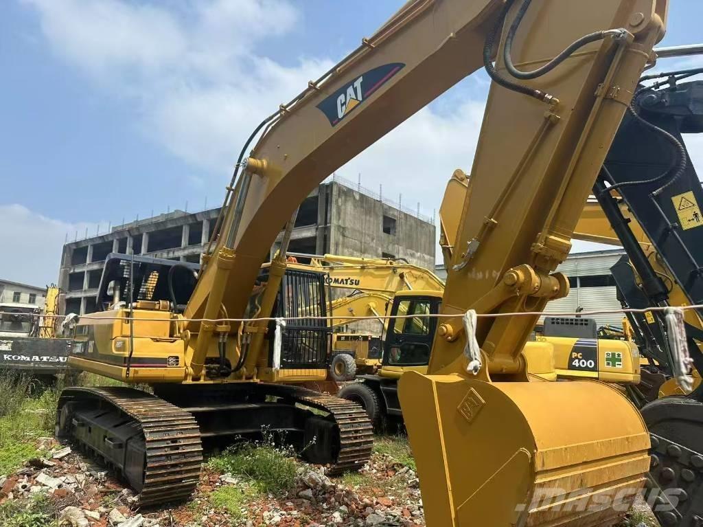 CAT 330 B L Paletli ekskavatörler