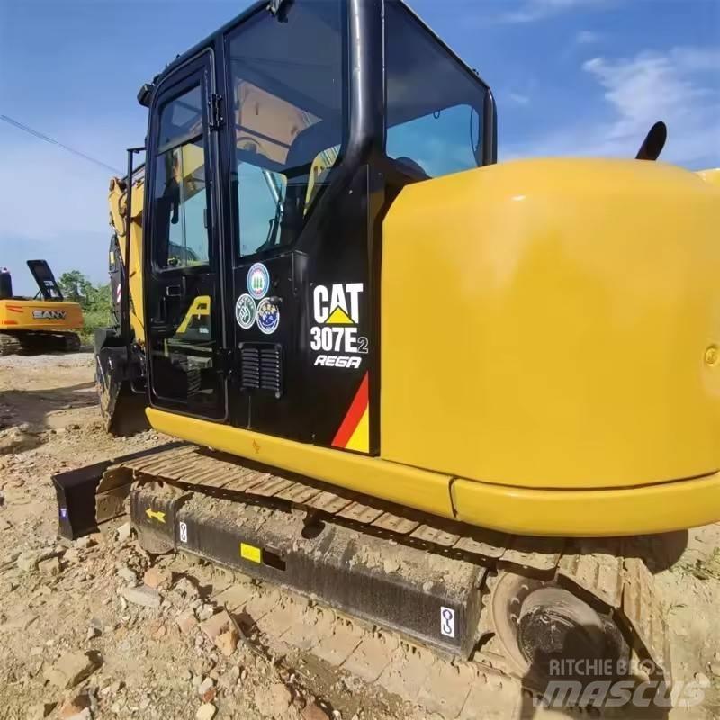 CAT 307 E2 Paletli ekskavatörler
