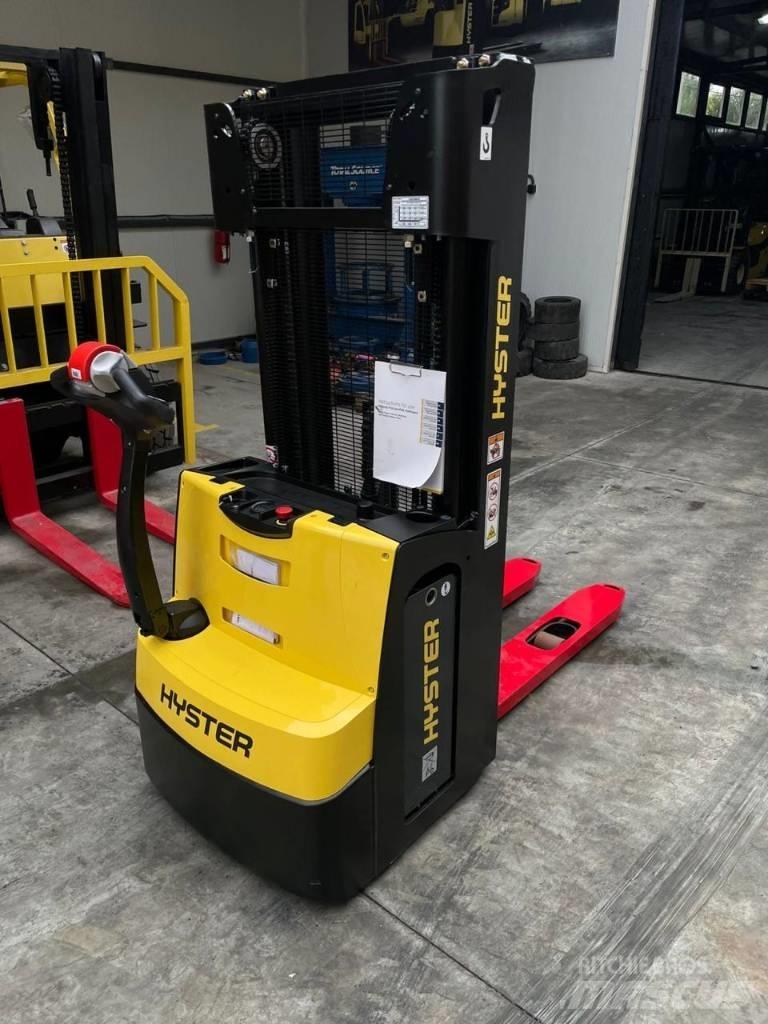 Hyster S 1.2 Yaya kumandali istif makinasi