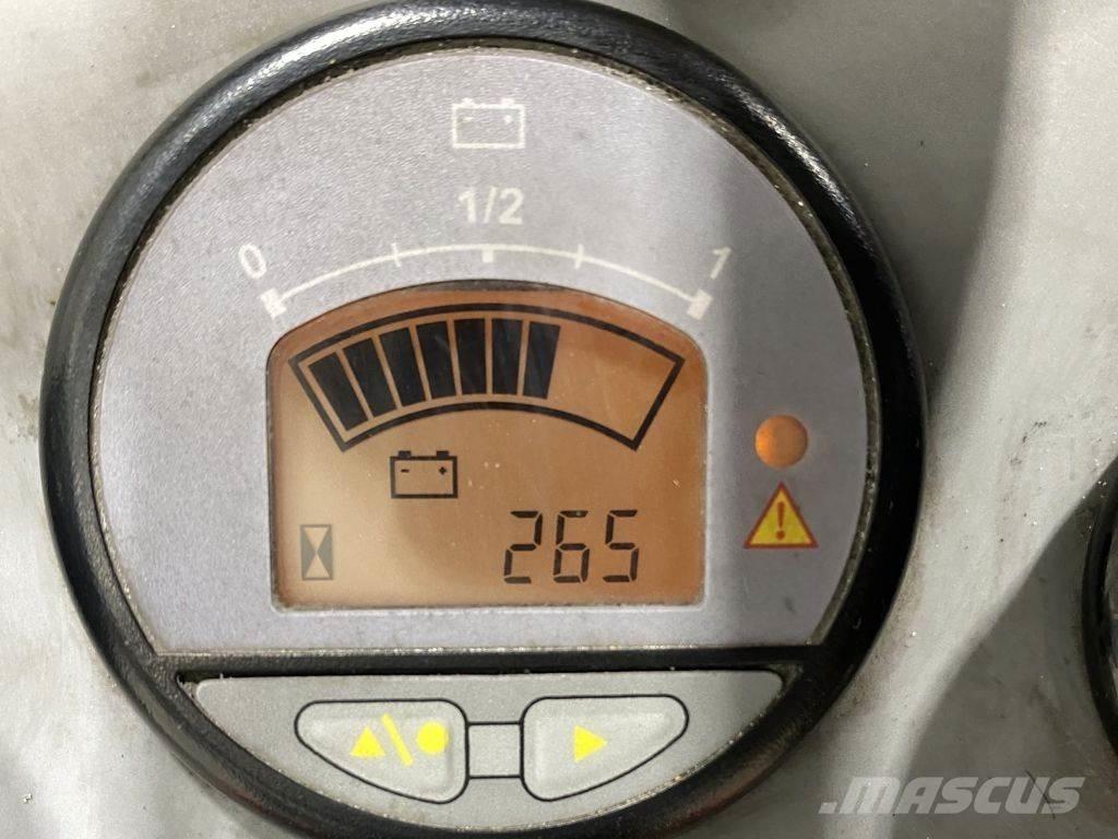 Hako B980 Kombine süpürücü-temizleyiciler
