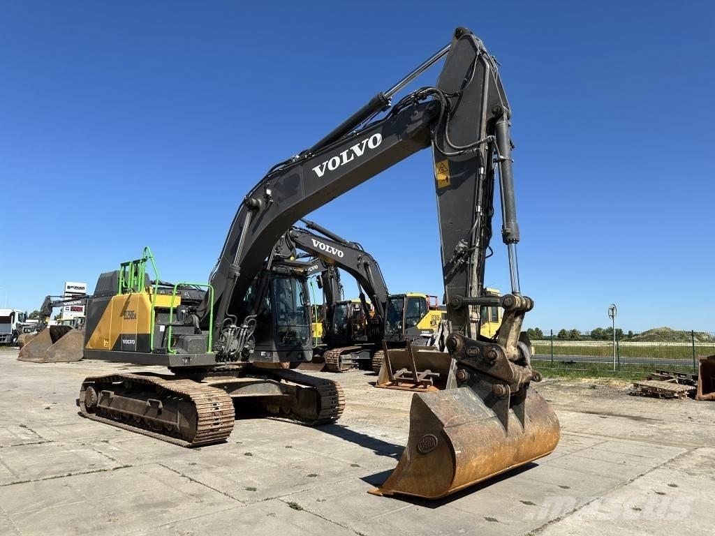 Volvo EC250ENL Paletli ekskavatörler