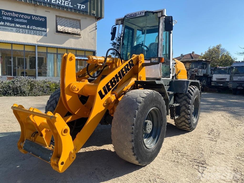Liebherr L514 Tekerlekli yükleyiciler