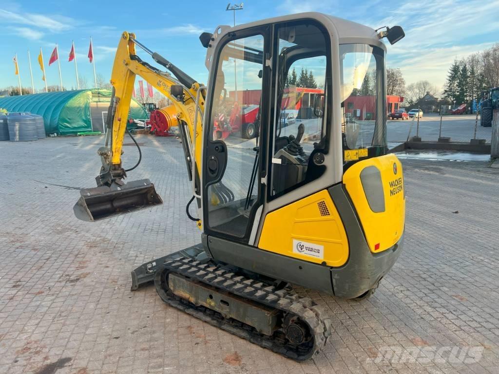Wacker Neuson ET 18 Paletli ekskavatörler