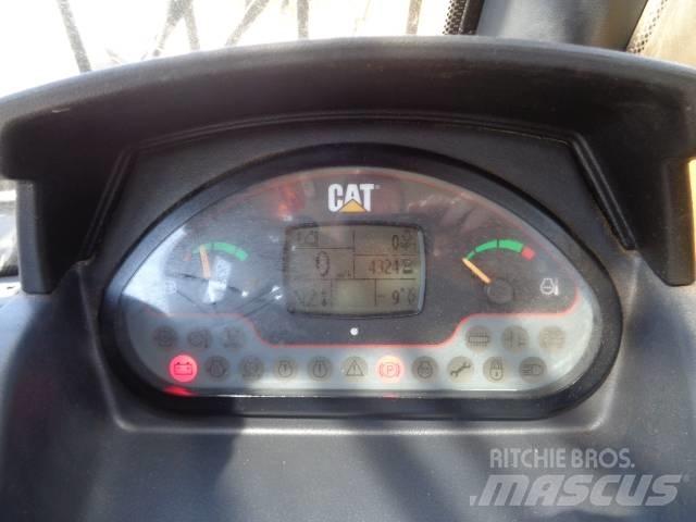 CAT TH 407 C Teleskopik yükleyiciler