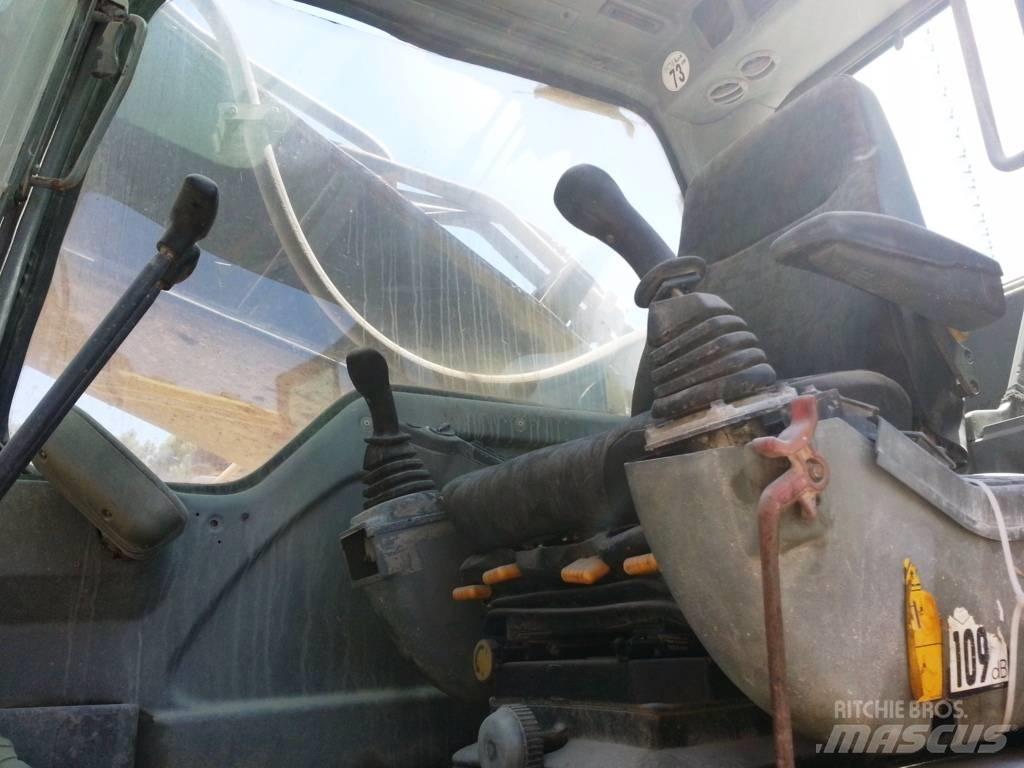 Volvo EC 460 Paletli ekskavatörler