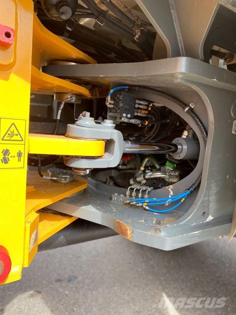 Liebherr L 538 Tekerlekli yükleyiciler