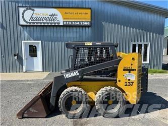 Thomas T137 Skid steer loderler