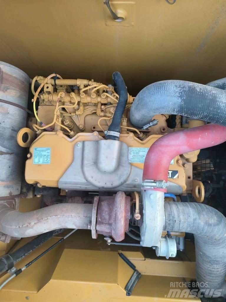 CAT 320GC Paletli ekskavatörler