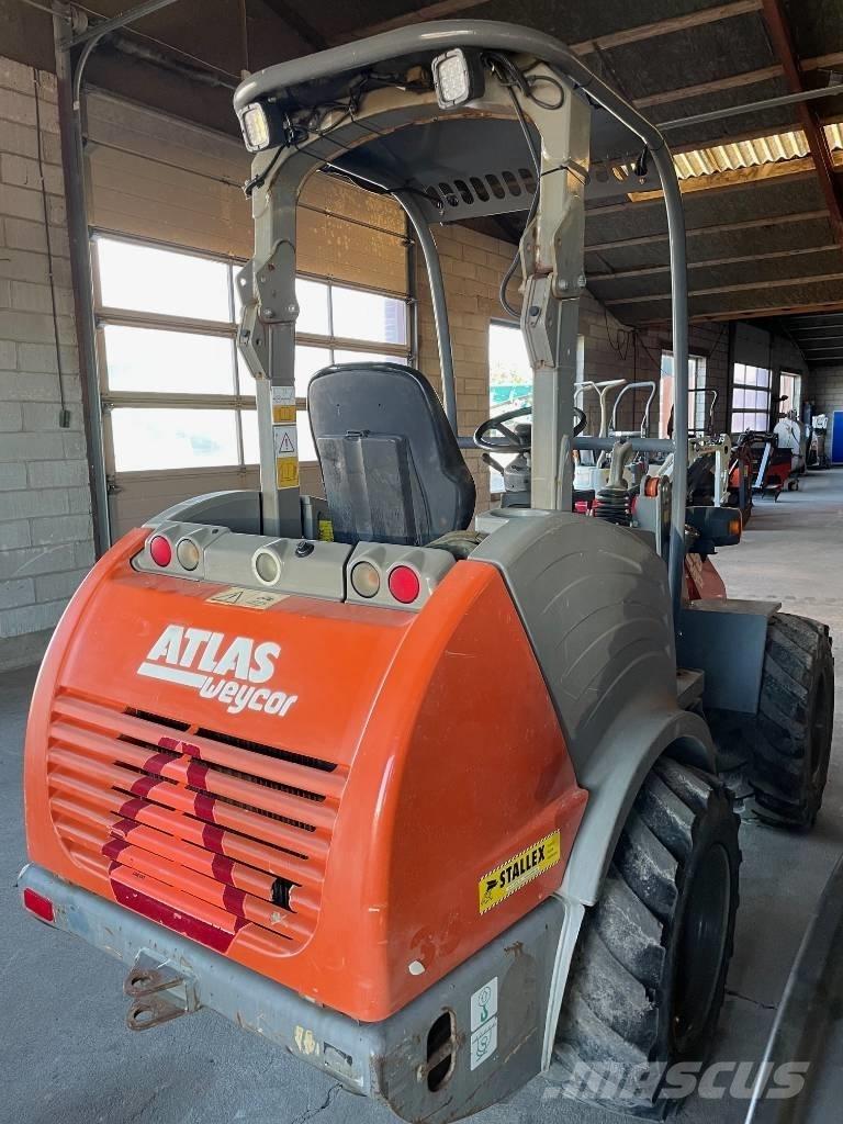 Atlas AR35 Mini yükleyiciler
