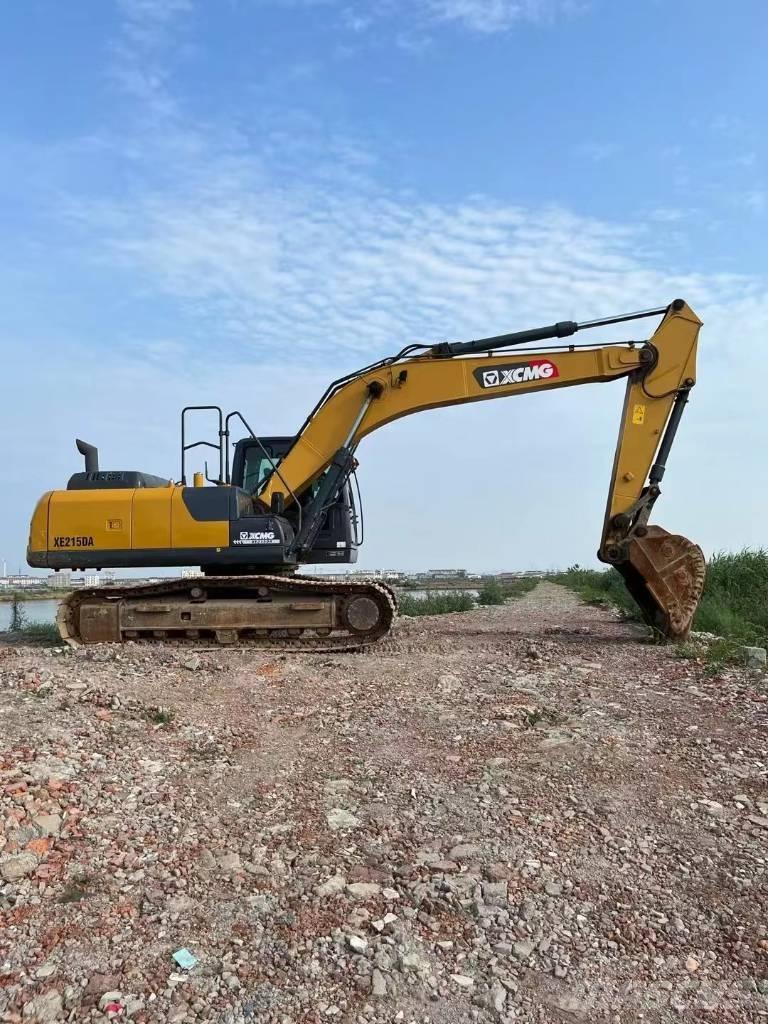 XCMG XE200DA Paletli ekskavatörler