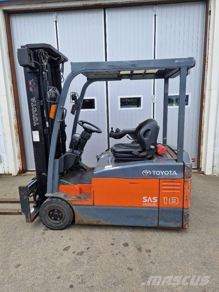 Toyota 7 FBEF 18 Elektrikli forkliftler