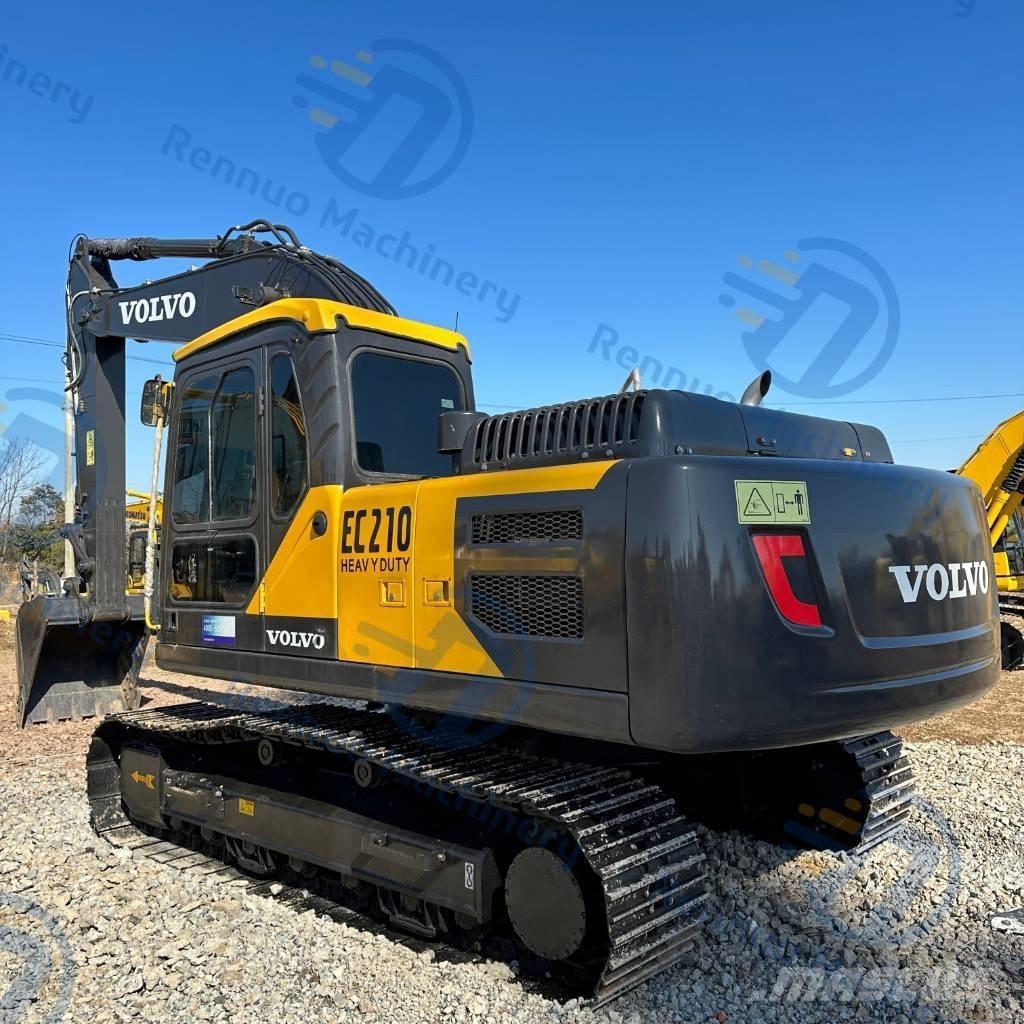 Volvo EC210 Paletli ekskavatörler