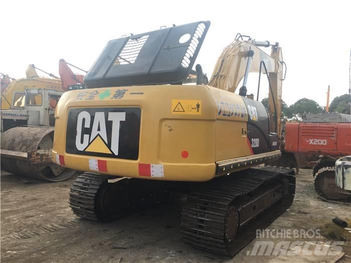 CAT 320 D Paletli ekskavatörler