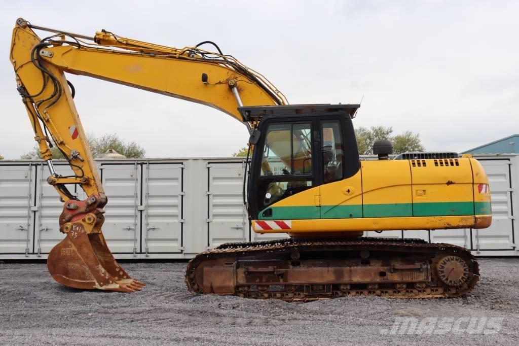 CAT 323 D Paletli ekskavatörler