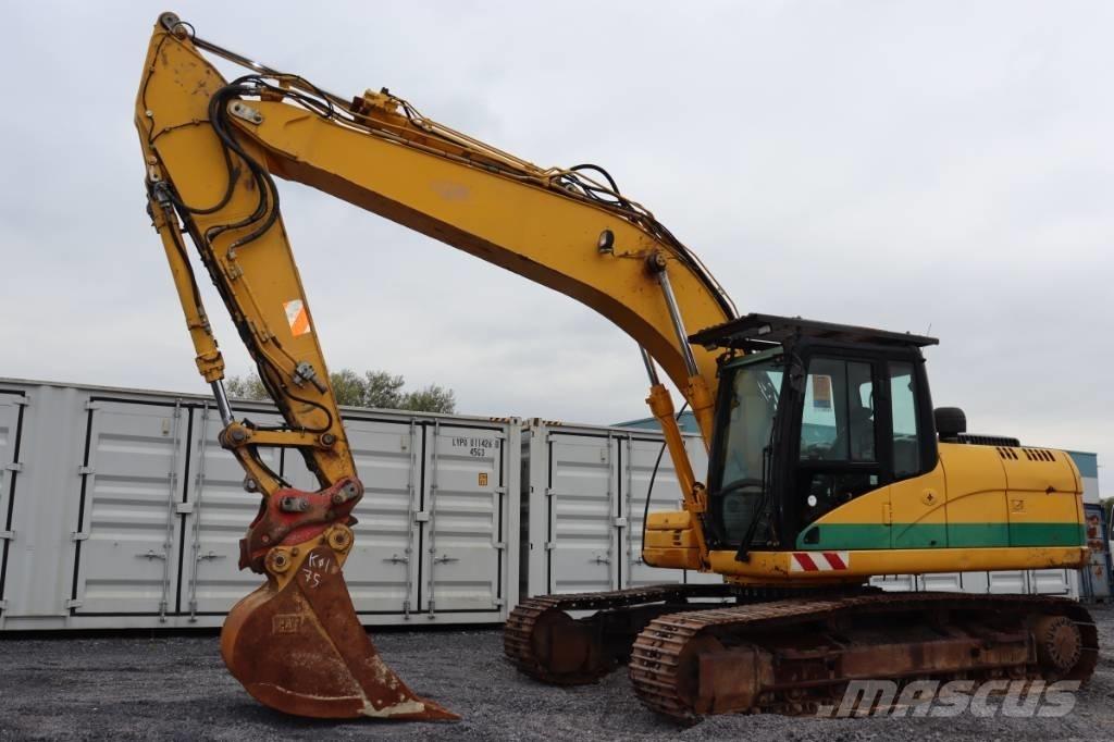 CAT 323 D Paletli ekskavatörler