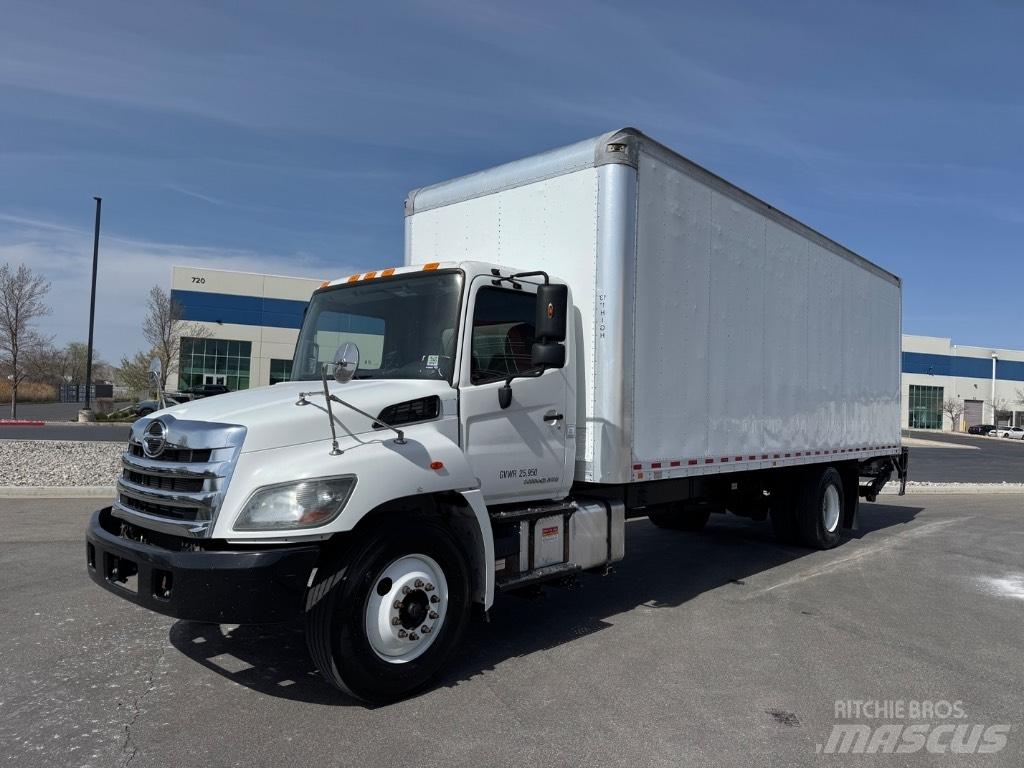 Hino 268 Panel vanlar