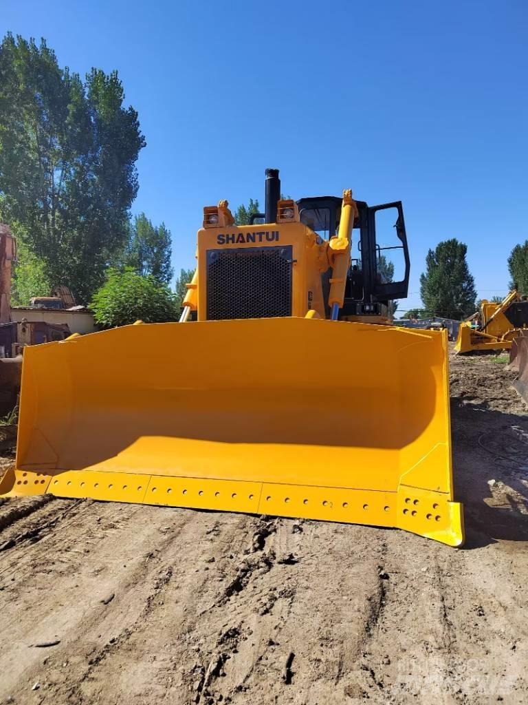 Shantui SD 32 Paletli dozerler