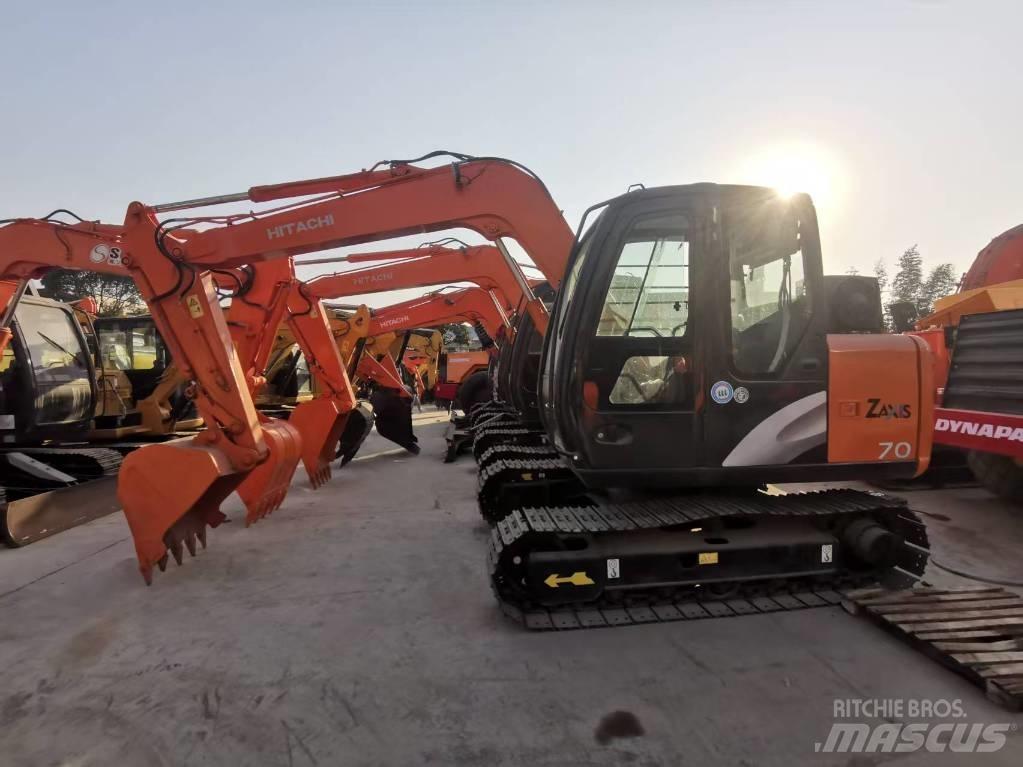 Hitachi ZX 70 Paletli ekskavatörler