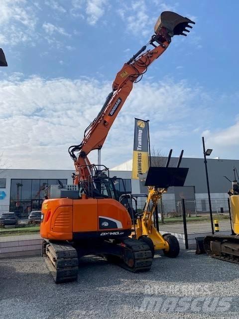 Doosan DX140LCR-5 Paletli ekskavatörler
