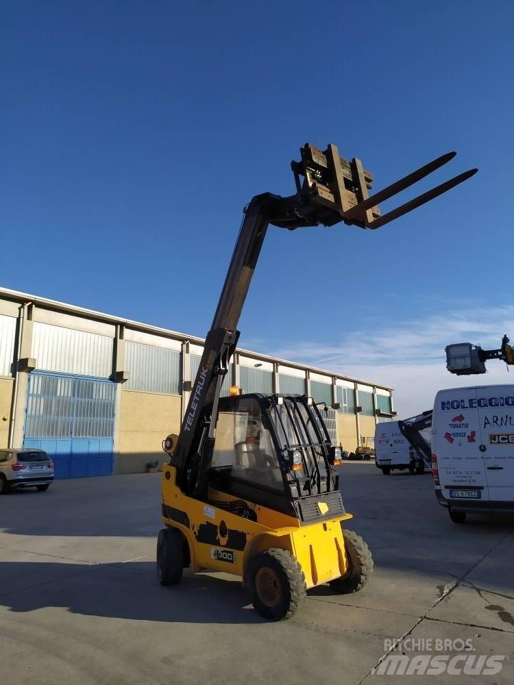 JCB TLT 30 Dizel forkliftler