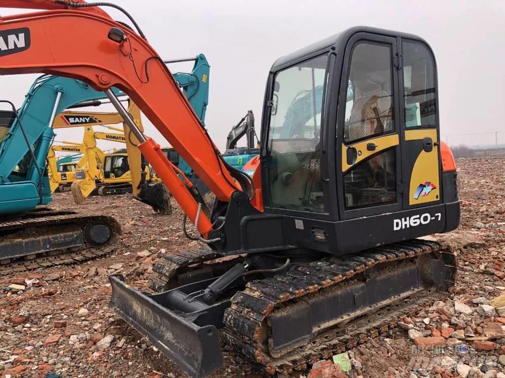 Doosan DH 60-7 Mini ekskavatörler, 7 tona dek