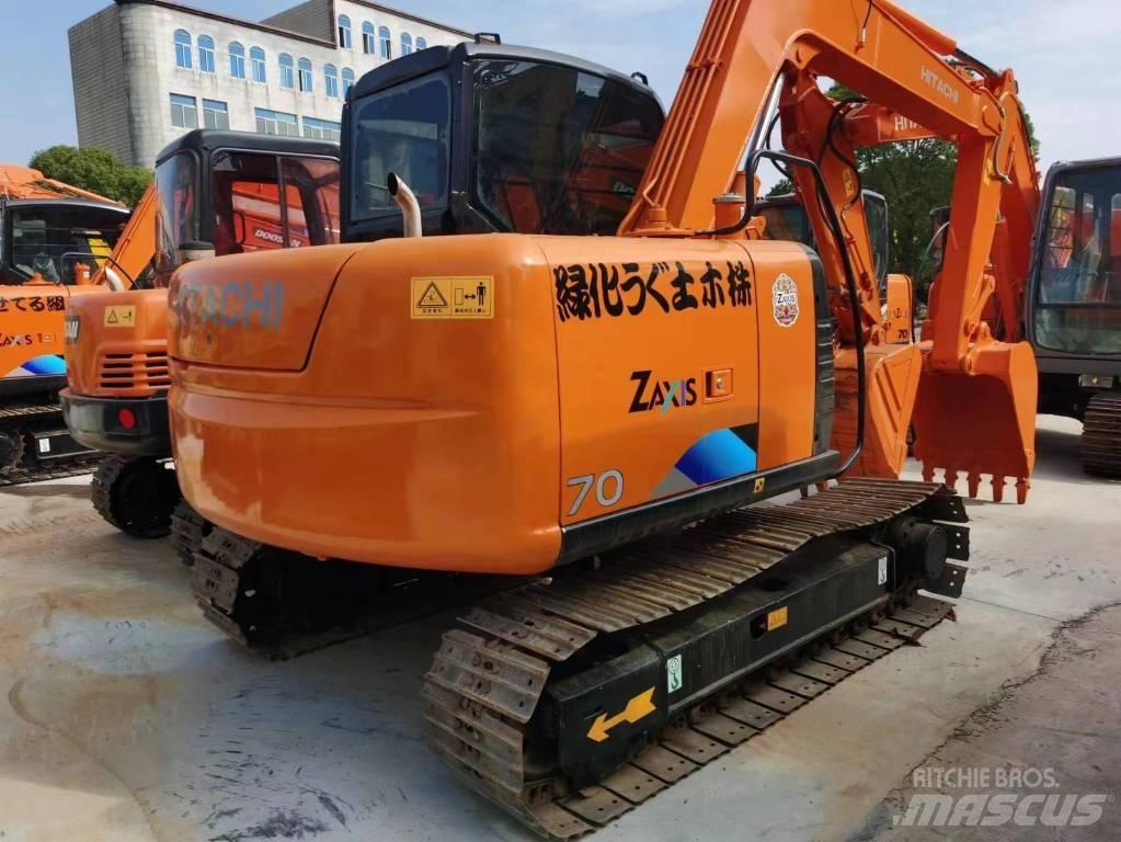 Hitachi ZX 70 Paletli ekskavatörler