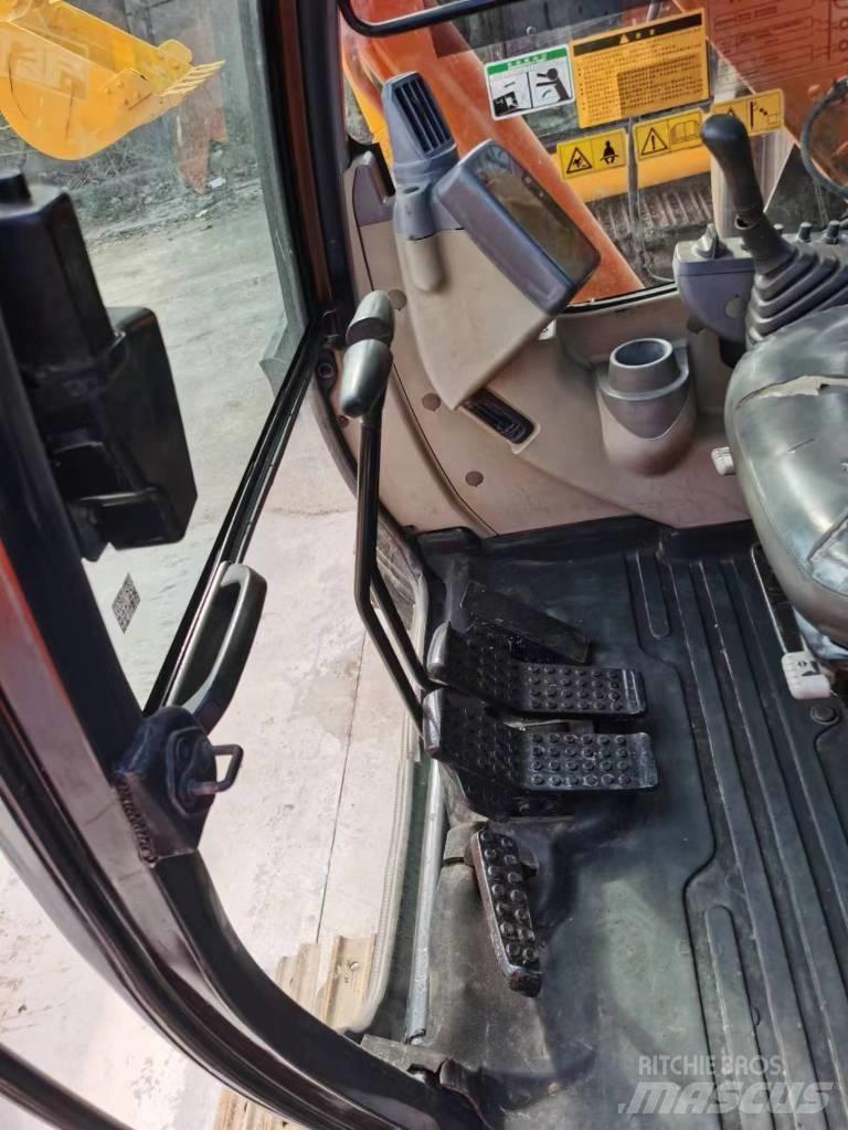 Hitachi ZX 70 Paletli ekskavatörler
