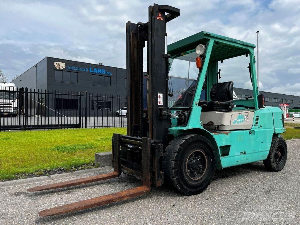 Mitsubishi FD45 Dizel forkliftler