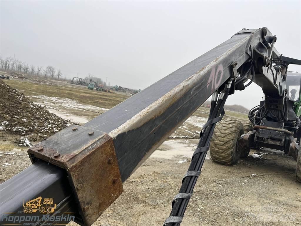 John Deere CH811 Hasat vinçleri