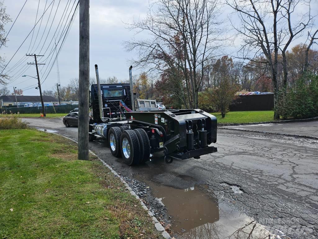 Volvo VNX 64 T300 Flatbed kamyonlar