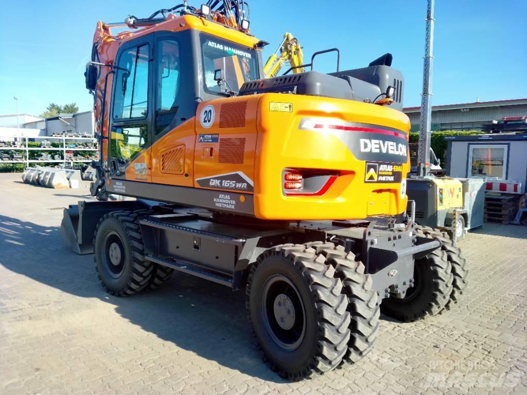 Develon DX 165 WR-7 Lastik tekerli ekskavatörler
