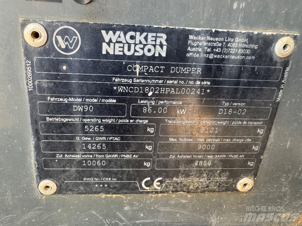 Wacker Neuson DW 90 Belden kirma kamyonlar